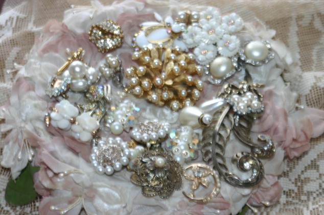 Appraising Vintage Jewelry